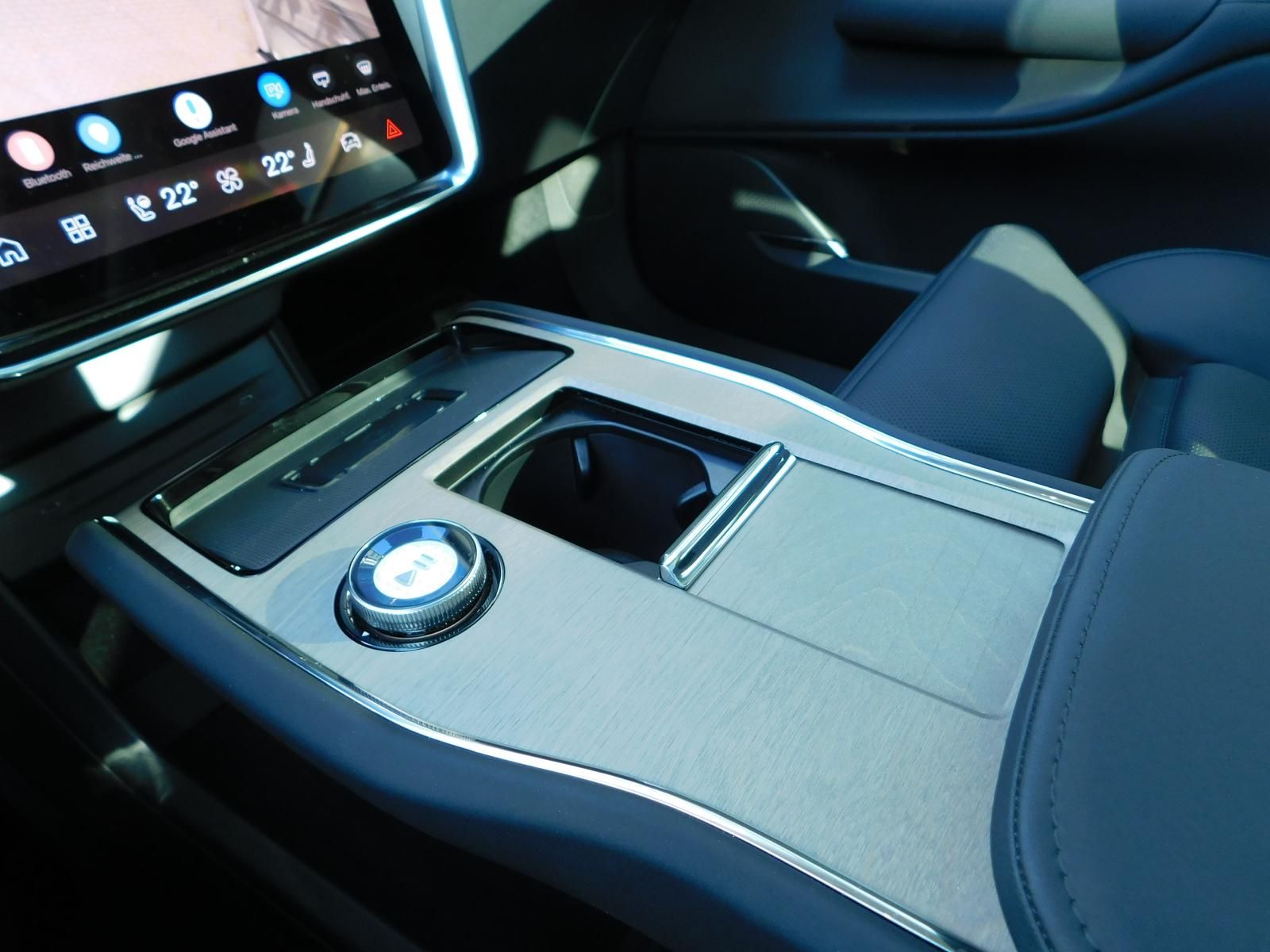 Fahrzeugabbildung Volvo Plus Executive Edition
