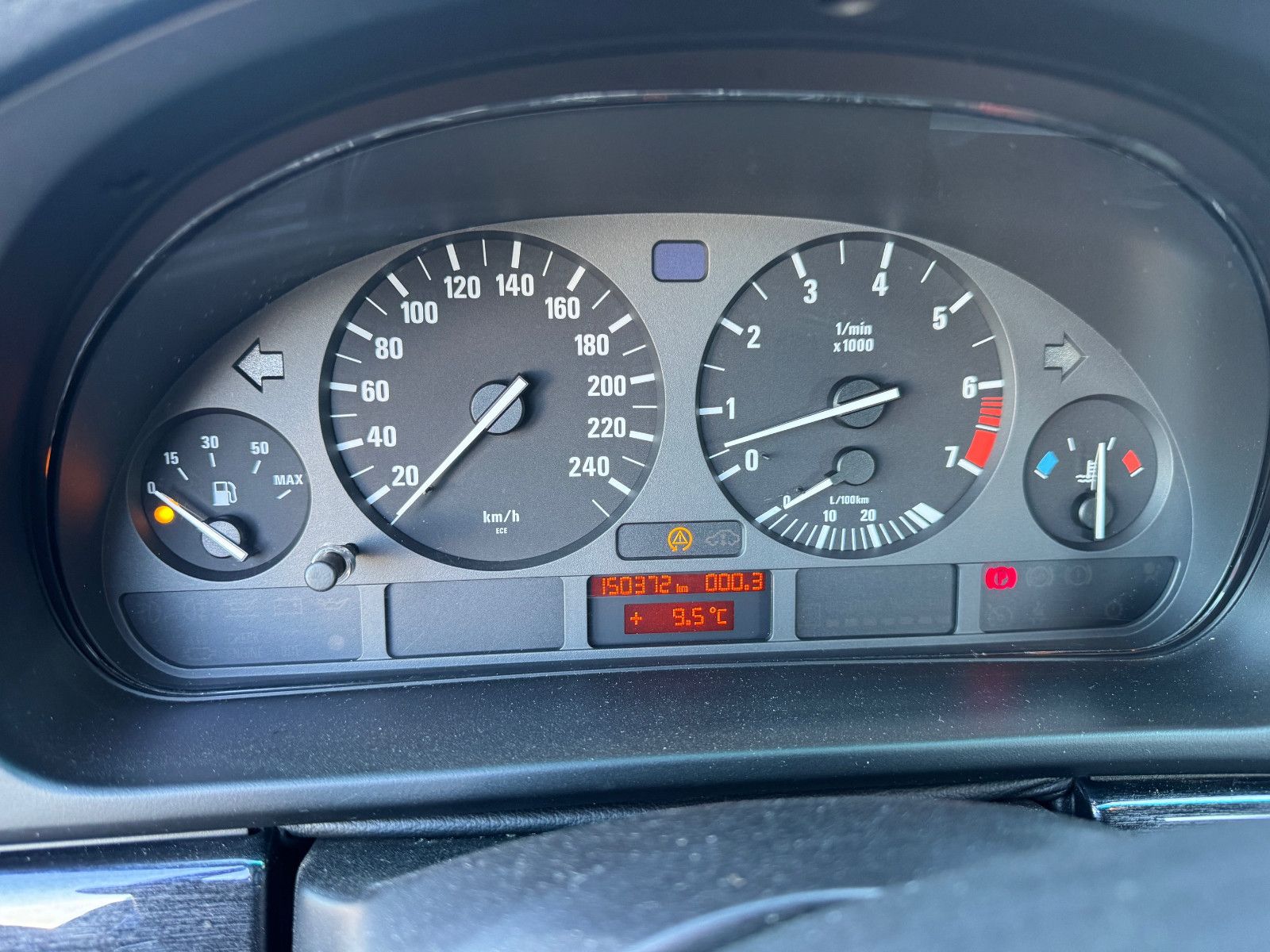 Fahrzeugabbildung BMW 520i