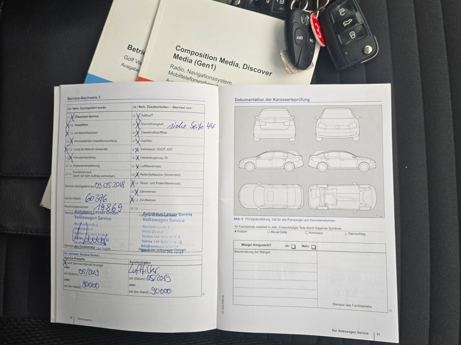 Fahrzeugabbildung Volkswagen Golf VII Cup AUS 1.HAND /Panorama/NAVI/PDC