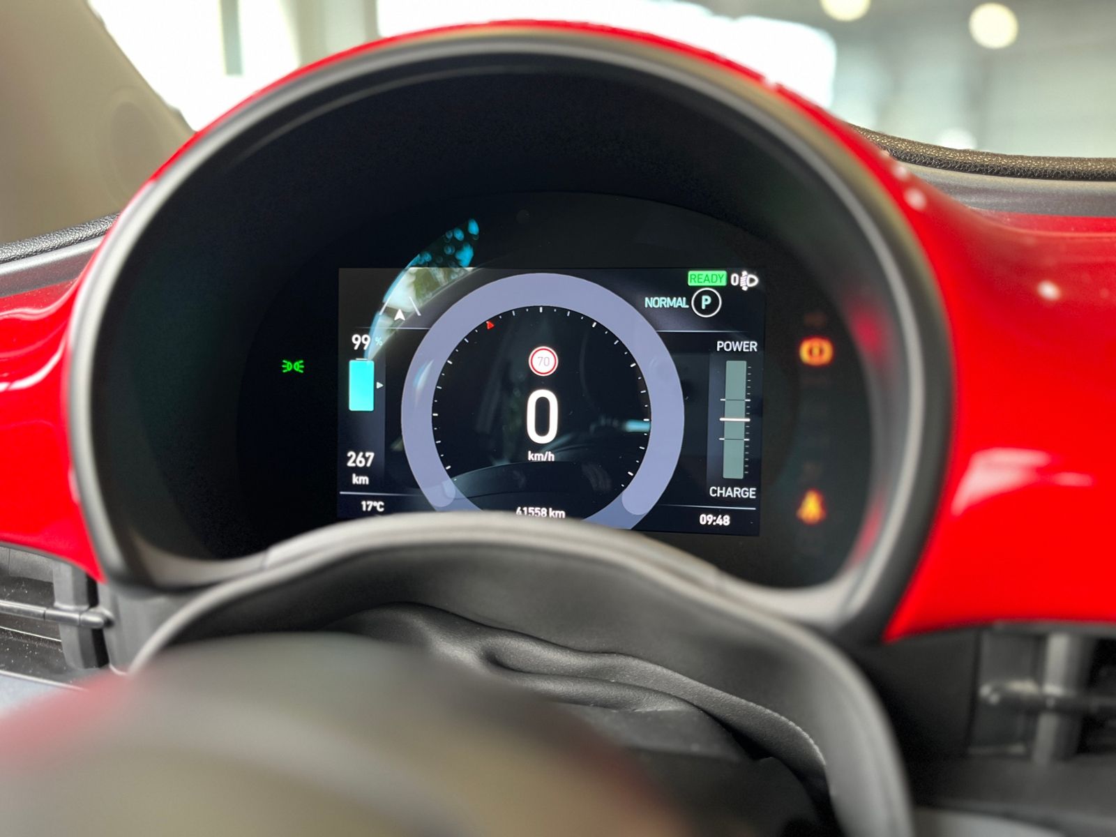 Fahrzeugabbildung Fiat 500e  42 kWh Akku Red NAVI KLIMA