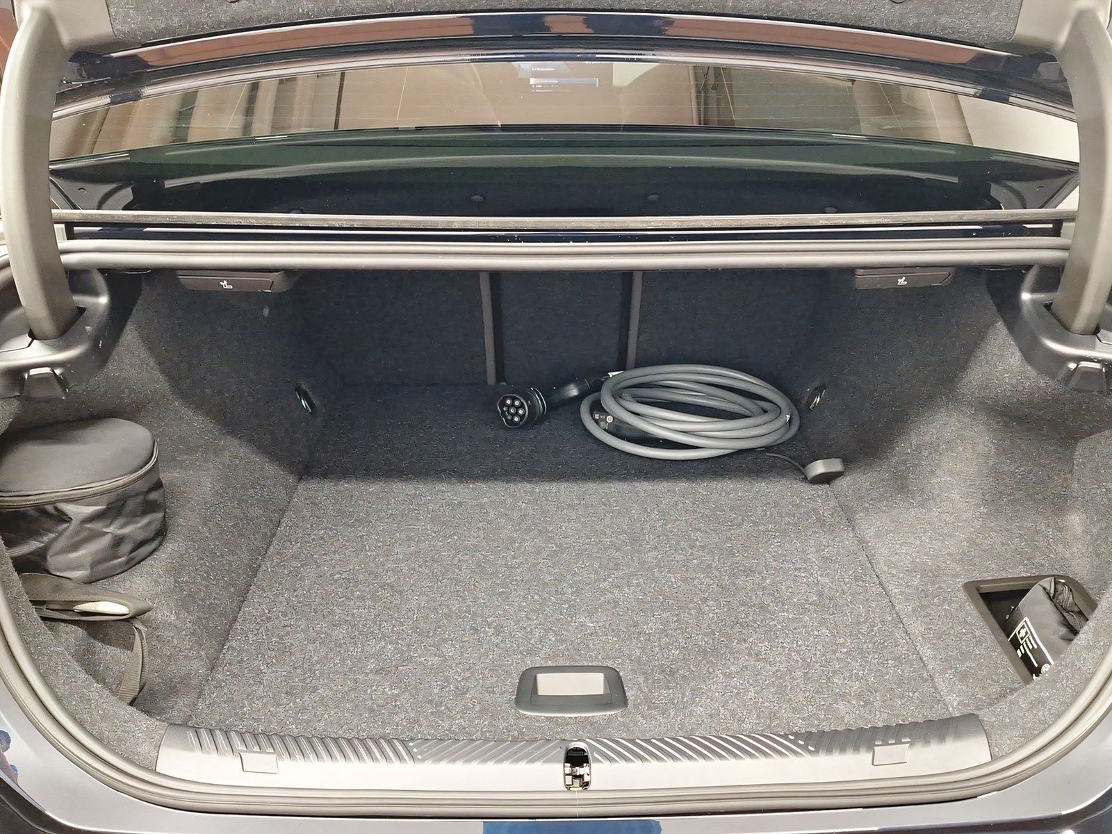 BMW i5 - Bild 11