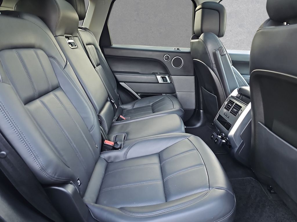 Land Rover Range Rover Sport SDV6 HSE Dynamic