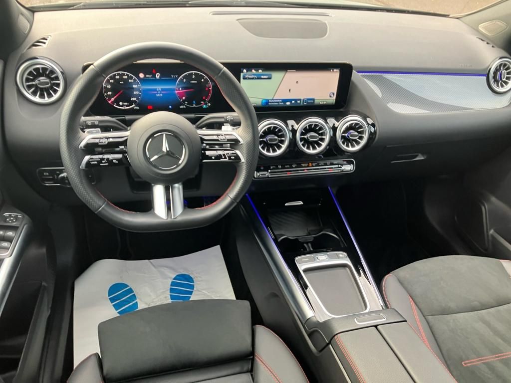 Fahrzeugabbildung Mercedes-Benz GLA 200 d AMG*Night*Navi*AHK*Leder*PDC*SpurH*LED