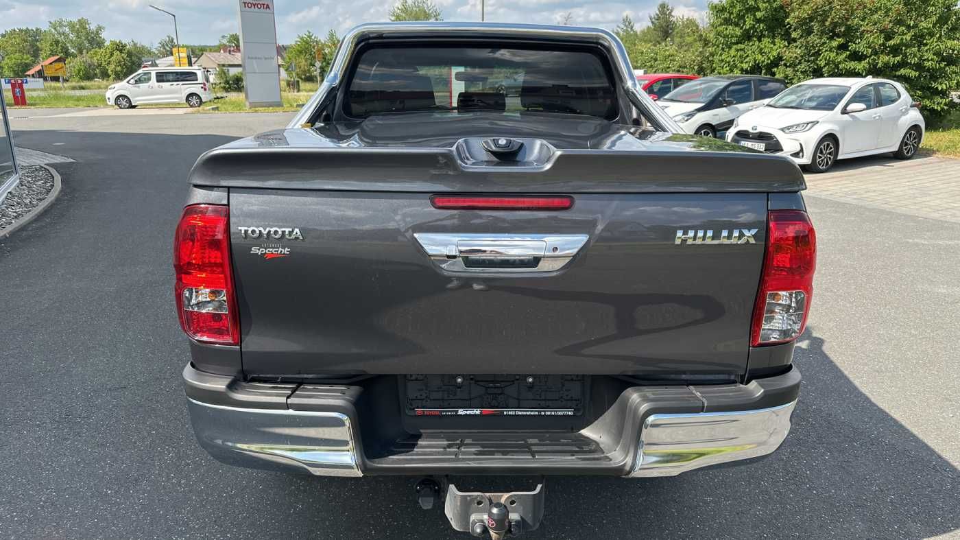 Fahrzeugabbildung Toyota Hilux 4x4 Double Cab Autm. Comfort