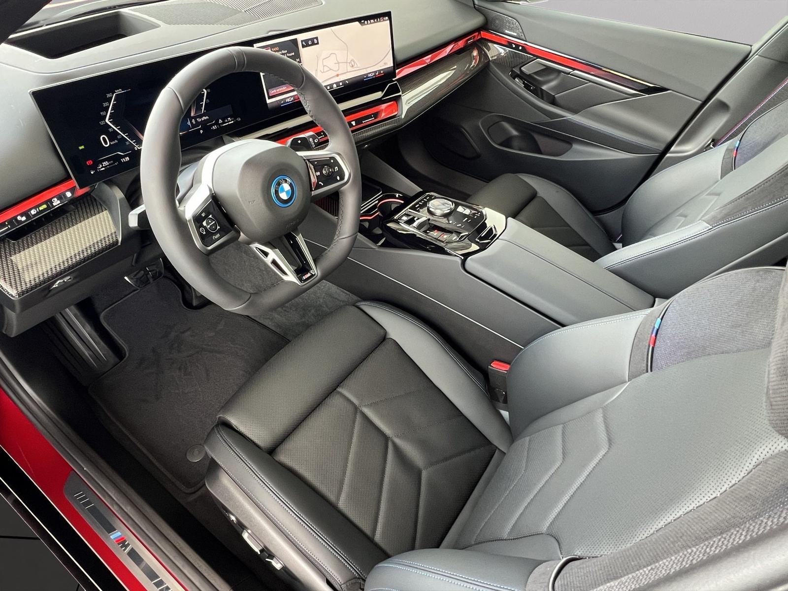 BMW 530e xDrive Touring M-Pro ACC 360° AHK Pano H/K