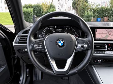 BMW 320 - 12