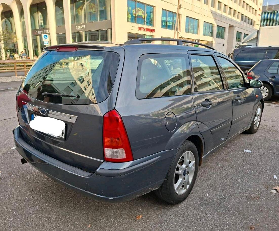 Ford Focus 2004 — photo 5