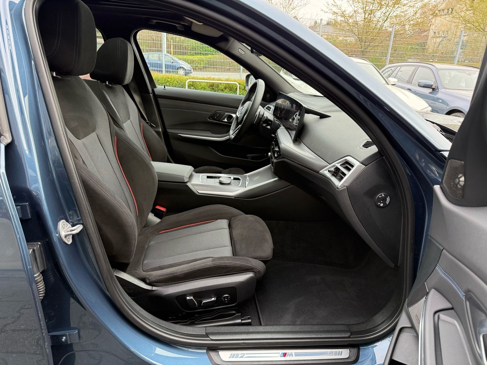 BMW 330 - Bild 8