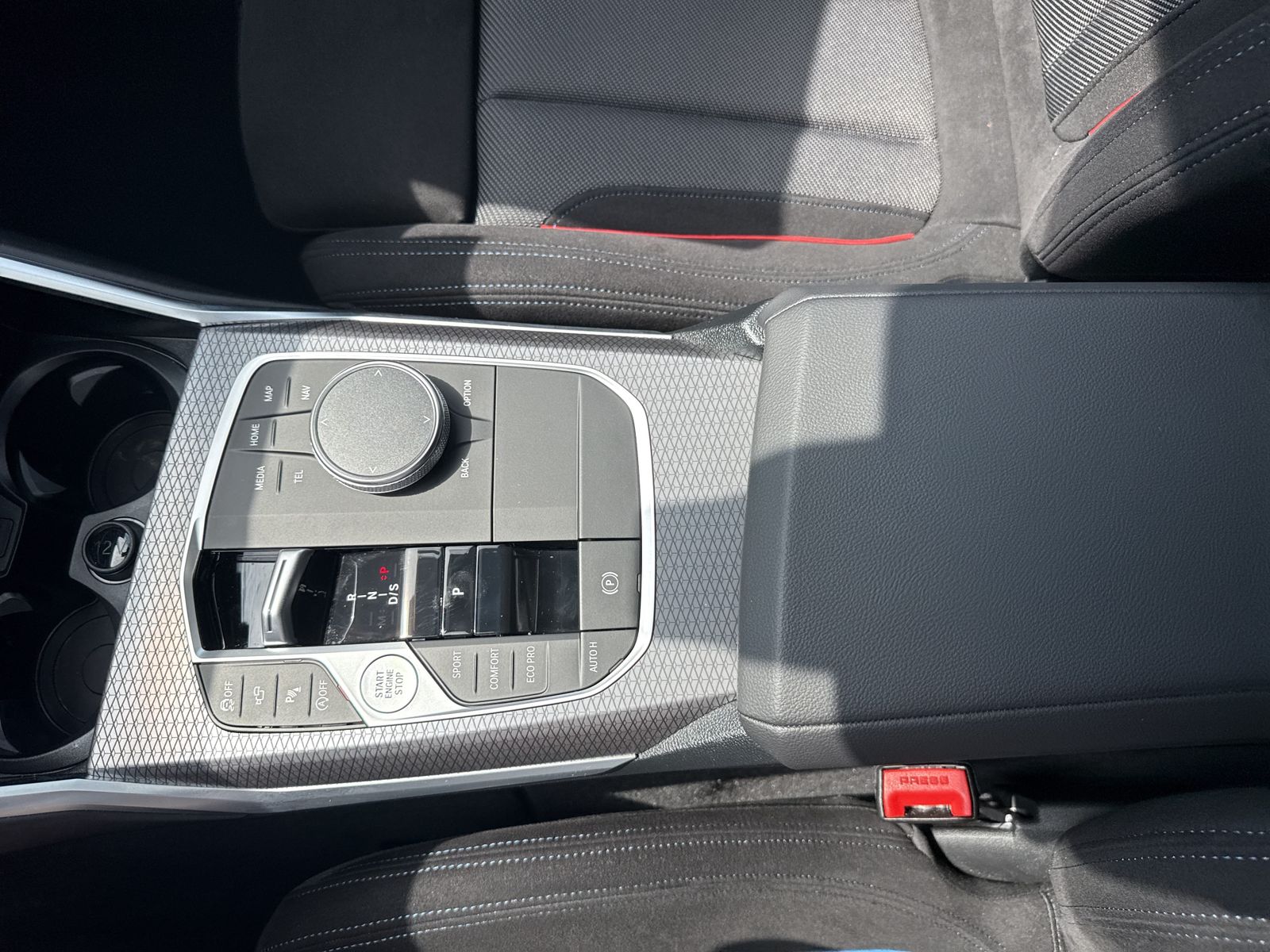 BMW 330 - Bild 14