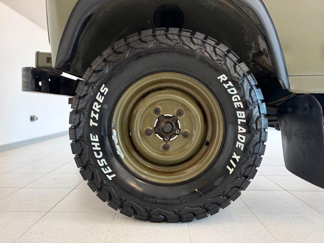 LAND ROVER DEFENDER 90 2.5 TDI 109CH
