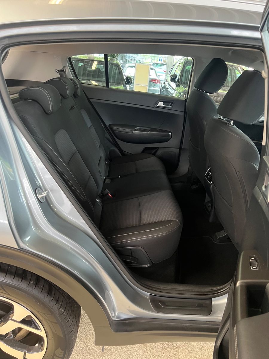 Fahrzeugabbildung Kia Sportage Vision 4WD * 1.HAND *