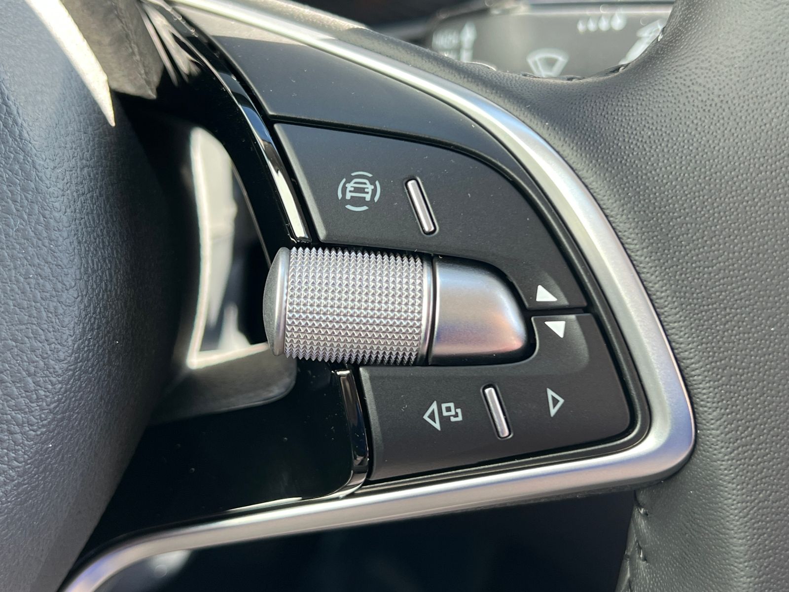 Fahrzeugabbildung SKODA Fabia Tour 1.0 TSI OPF *LED, SmartLink, Kamera,