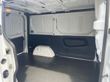 Renault Trafic - 8