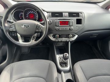 Kia Rio 1.4 CVVT SPIRIT 109PS SCHALTGETRIEBE