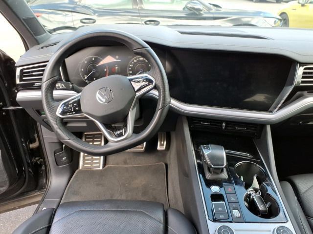 Volkswagen Touareg 3.0 TDI 4M R-Line AHK Stdhz 360° Luft foto 11