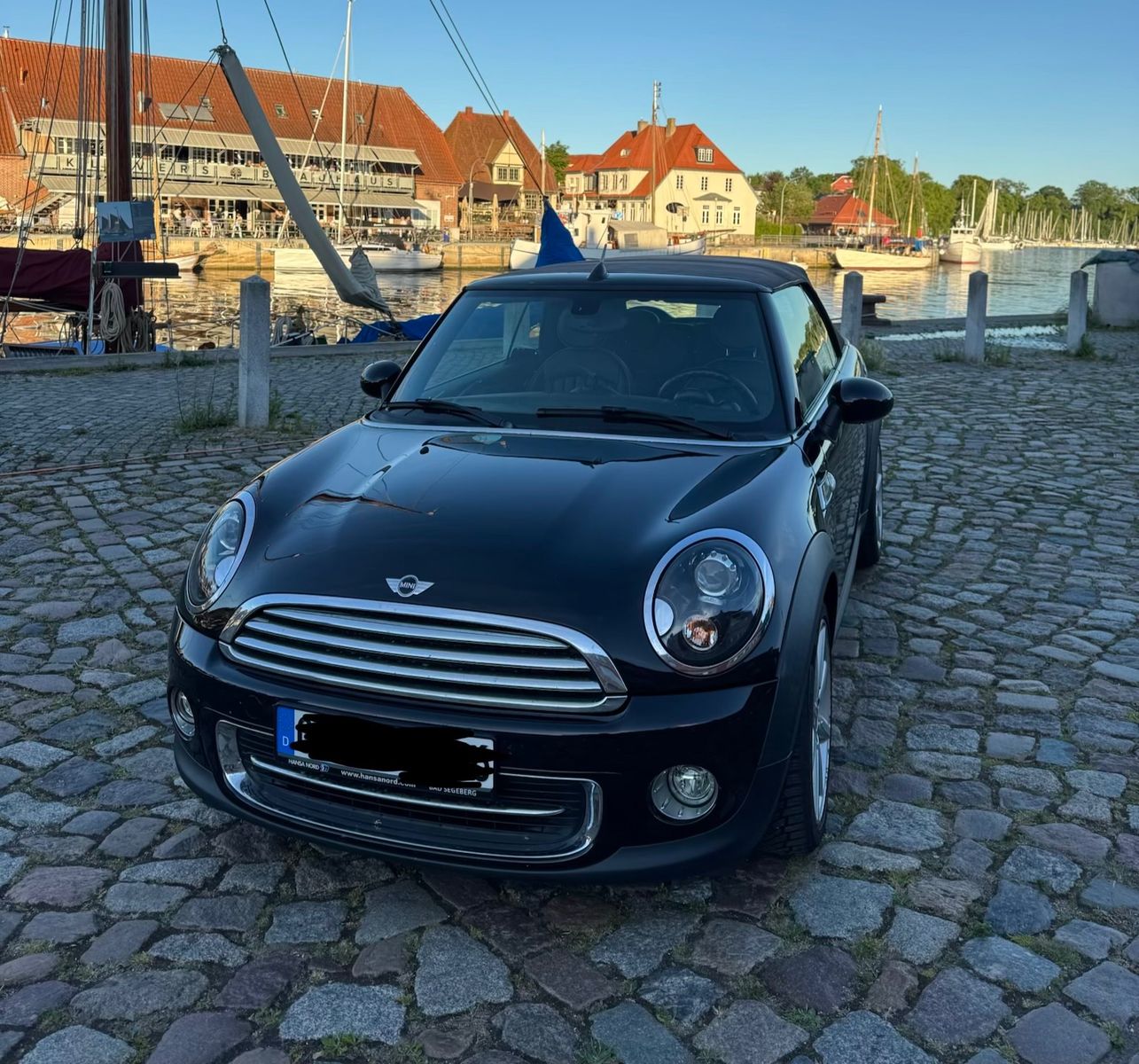 MINI Cooper Cabrio