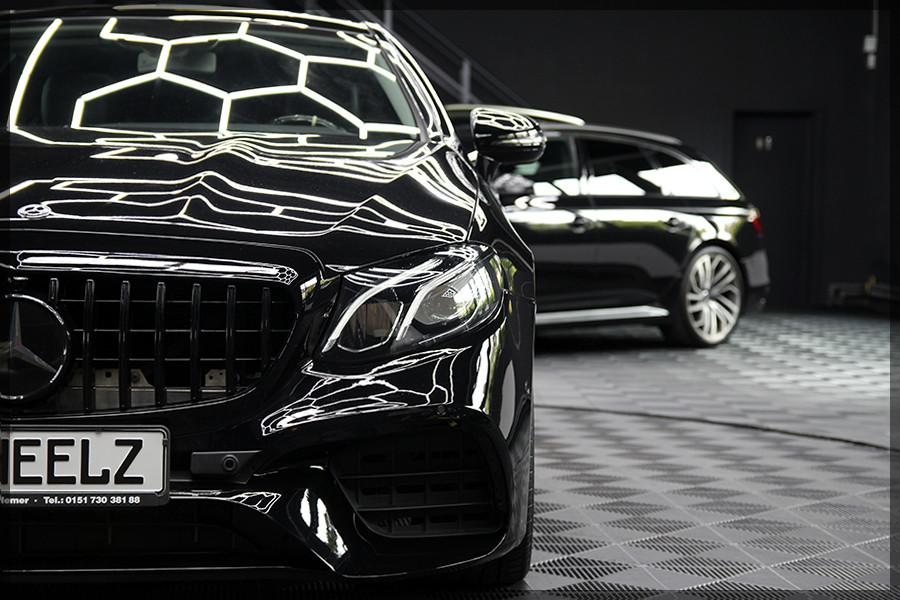 Mercedes-Benz E 200 4MATIC AMG PANO / NAVI / PDC