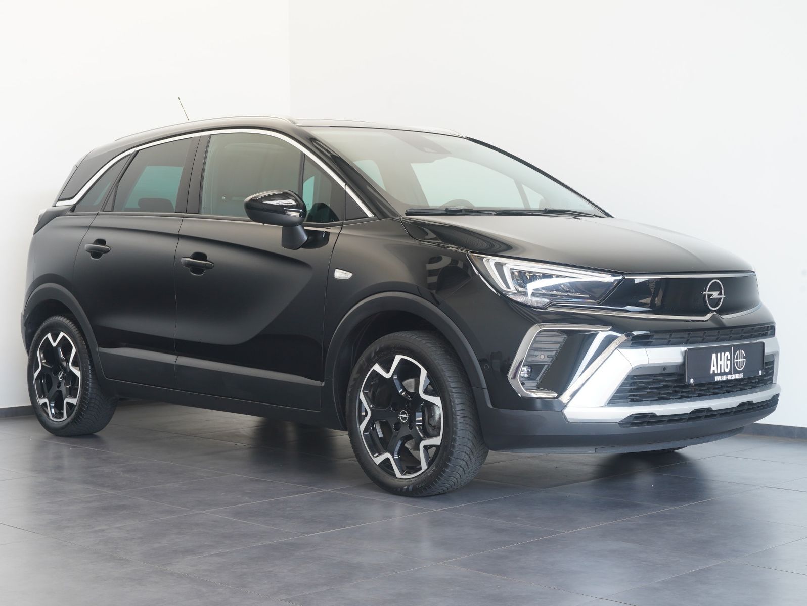Fahrzeugabbildung Opel Crossland (X) 1.2 Turbo Elegance LED/NAVI/PANO