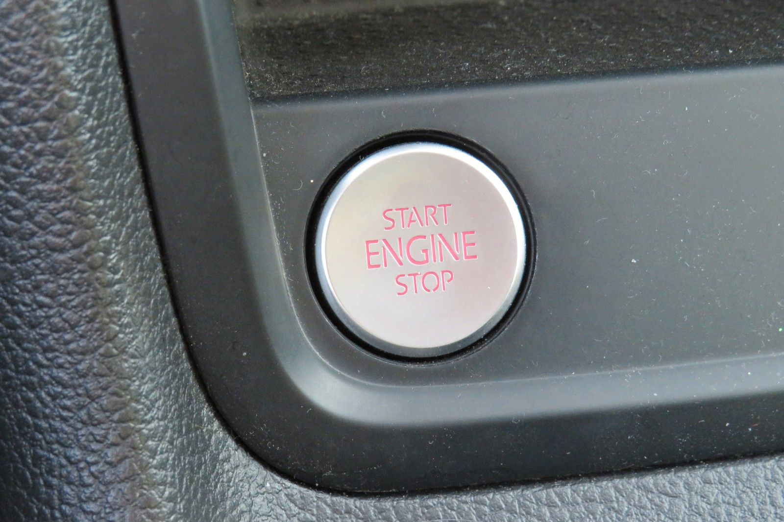 Fahrzeugabbildung Volkswagen Sharan Highline TDI DSG 7-S XENON ACC AHK "VOLL"