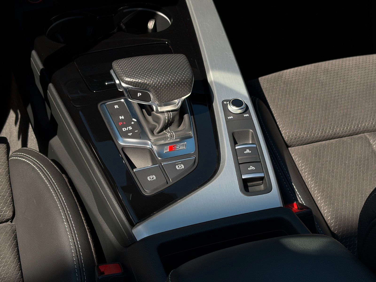 Fahrzeugabbildung Audi S5 Cabrio S Line quattro 360° Matrix Memory ACC