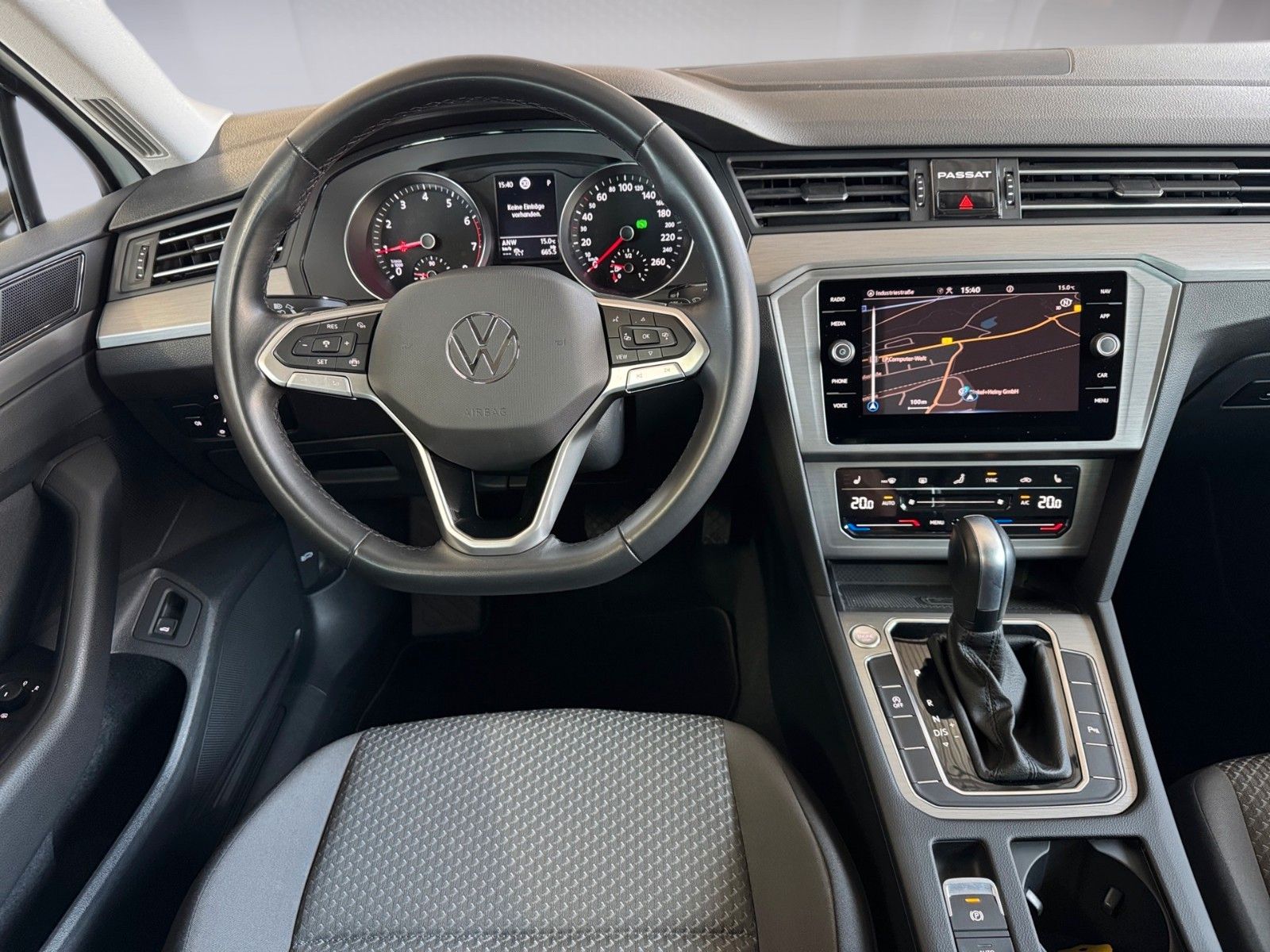 Fahrzeugabbildung Volkswagen Passat Variant 1.5 TSI