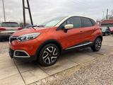Renault Captur Luxe Sportsitze Sport Lenkrad - gebrauchte Renault Captur aus dem Jahr 2014