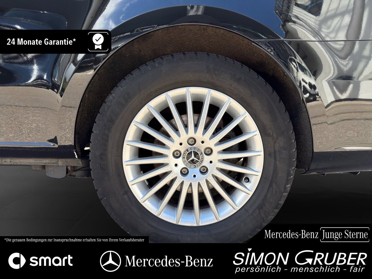 Fahrzeugabbildung Mercedes-Benz EQV 300 AVANTGARDE Extralang Rollstuhlrampe