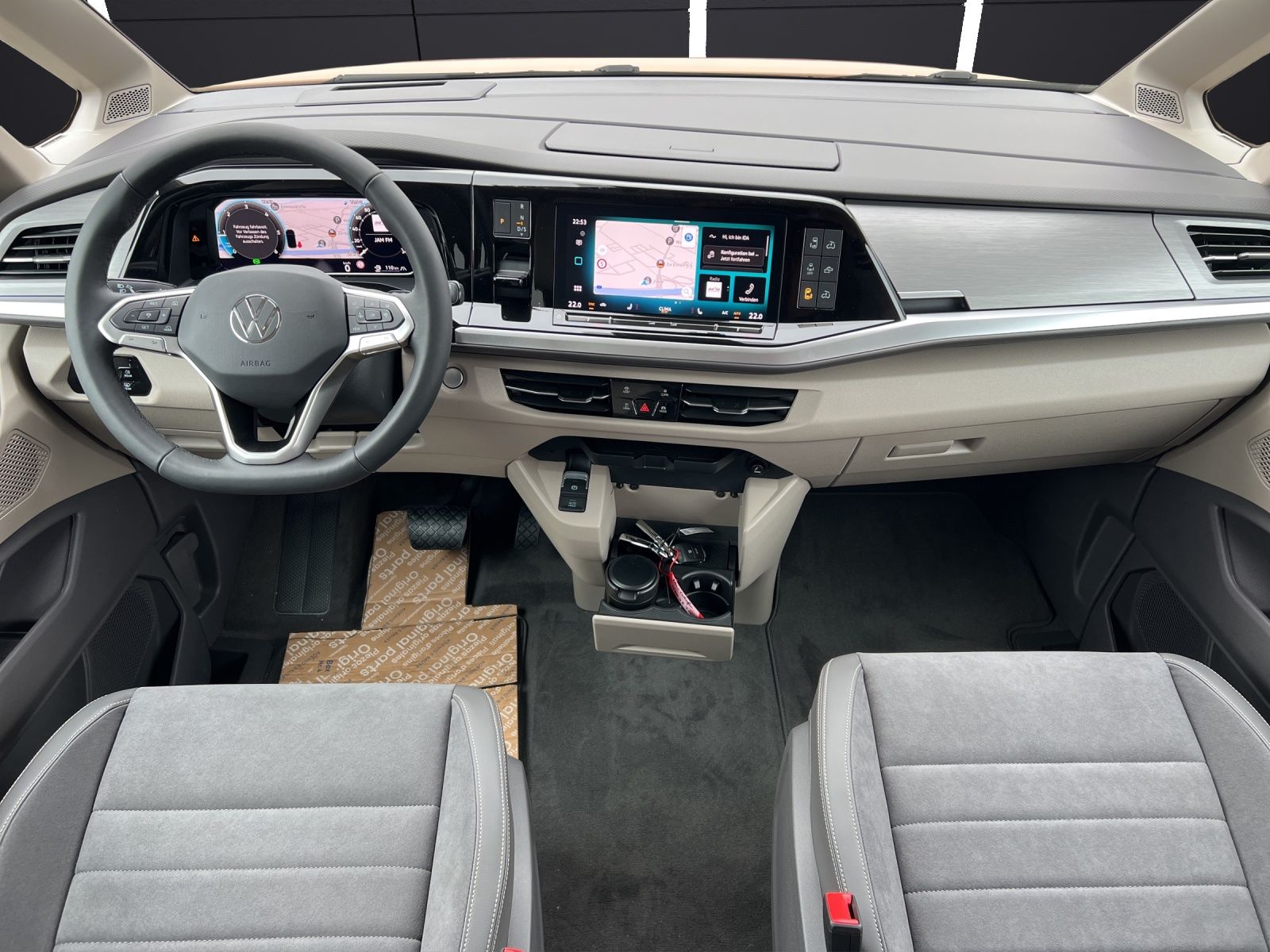 Fahrzeugabbildung Volkswagen T7 California Ocean TDI 7-DSG NAVI STANDH. DCC R