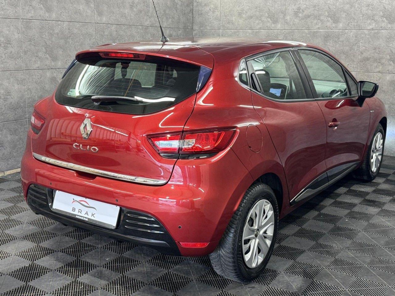 Renault Clio IV 1.2 Limited Navi*Tempo*PDC*Klima*Isofix