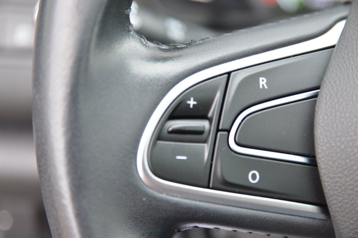 Fahrzeugabbildung Renault Kadjar Experience Panoramadach