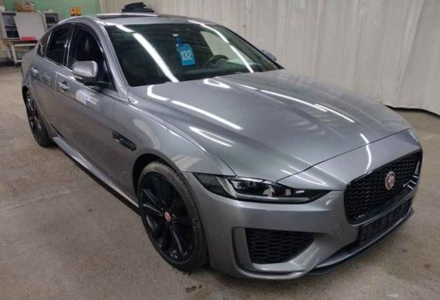 Jaguar XE S