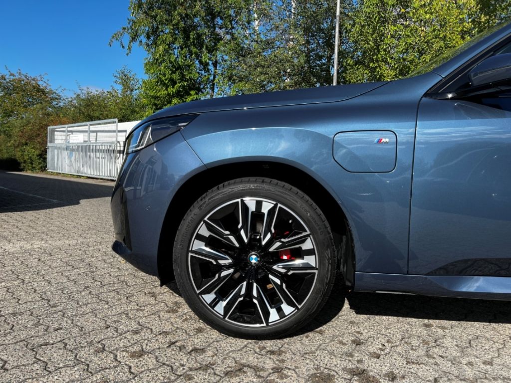 BMW X3 30e xDrive M-Sport-Pro Pano AHK 21'' Iconic a foto 3