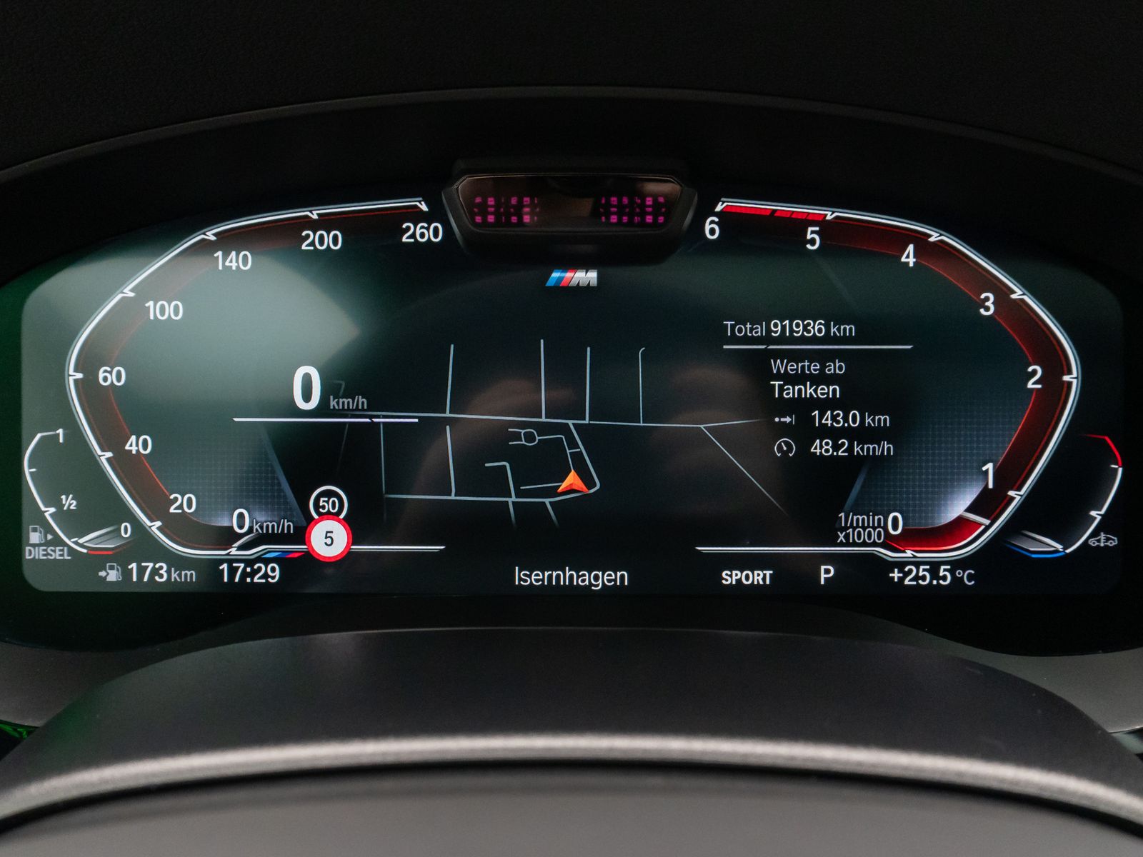 Fahrzeugabbildung BMW 530d M Sport Laser DAB Kamera HUD Panorama 19"