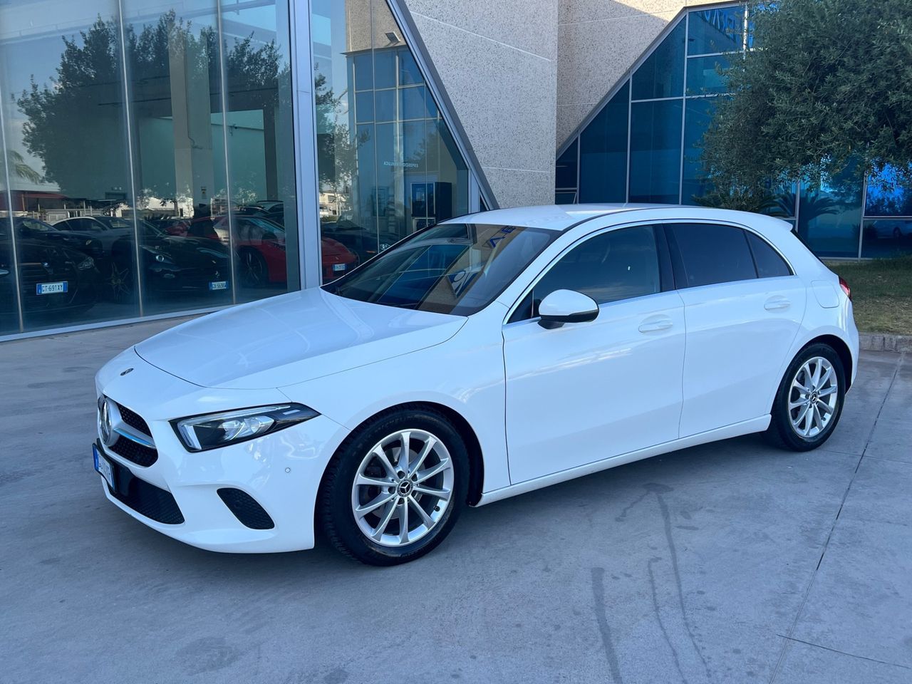 MERCEDES-BENZ Mercedes-benz A 180 d Automatic Business