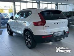 Foto Nummer 4: VOLVO XC 40