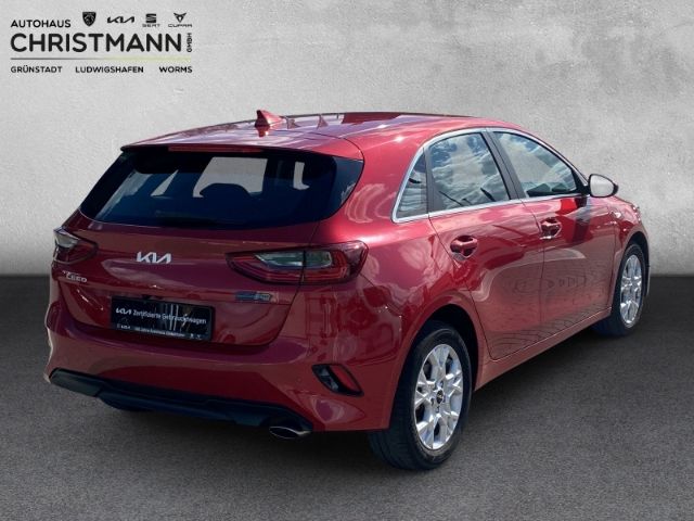 Fahrzeugabbildung Kia Ceed Vision *KLIMA* SITZHEIZUNG* *KAMERA*