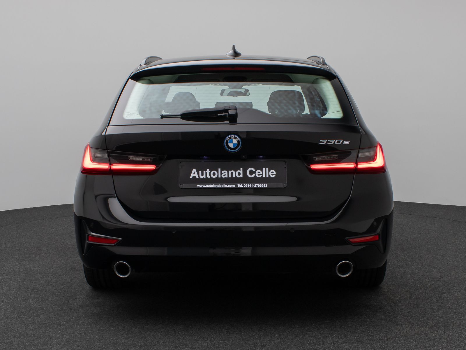 Fahrzeugabbildung BMW 330e Stop&Go DAB Kamera Alarm MSportleder 17Zoll