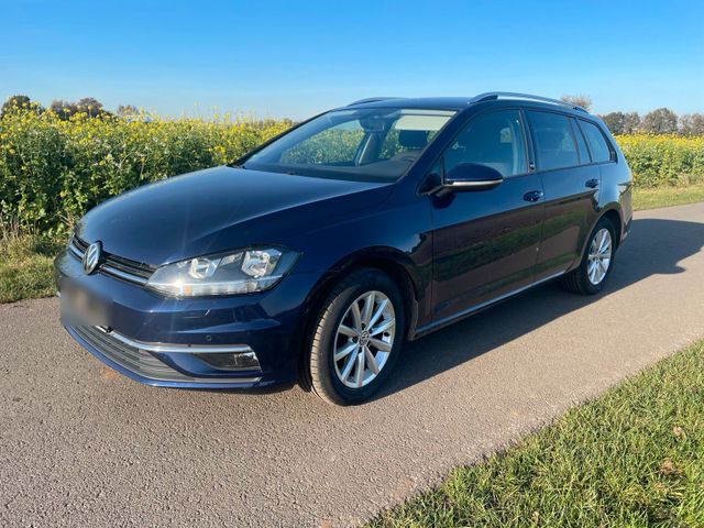 Volkswagen VW Golf7 Variant 2.0l SHZ AHK, SR+ Inspekt...