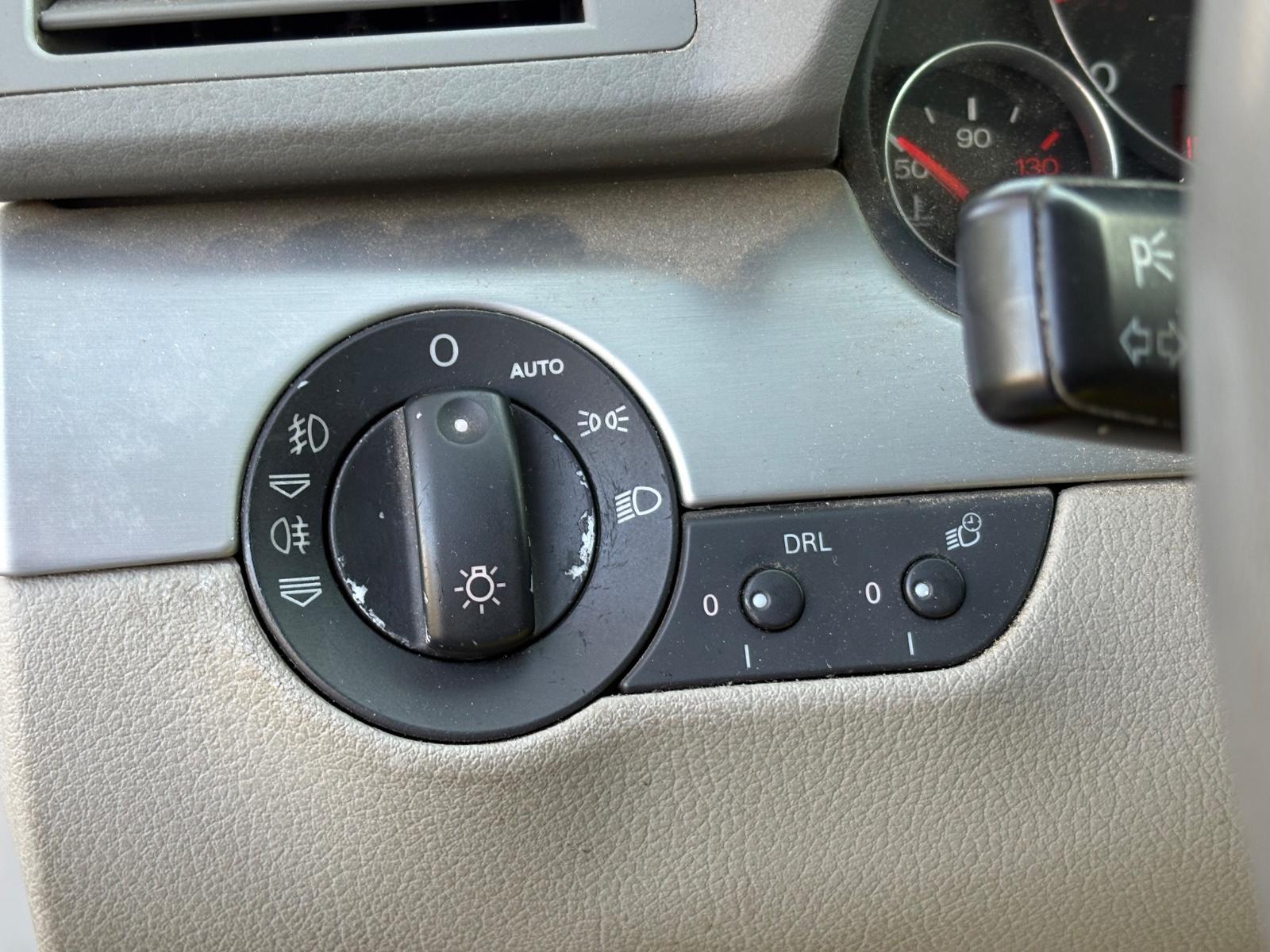 Audi A4 2006 — photo 14