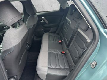 Citroën C4 Shine PT 130 EAT8 Navi+SHZ+HUD+RFK+LM+Carplay