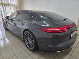 Porsche Panamera 4 E-Hybrid Executive lang SportAGA LED - Porsche Panamera: Executive