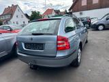 Skoda Octavia Combi Elegance*Automatik*Tüv Neu - Skoda Octavia aus 2005