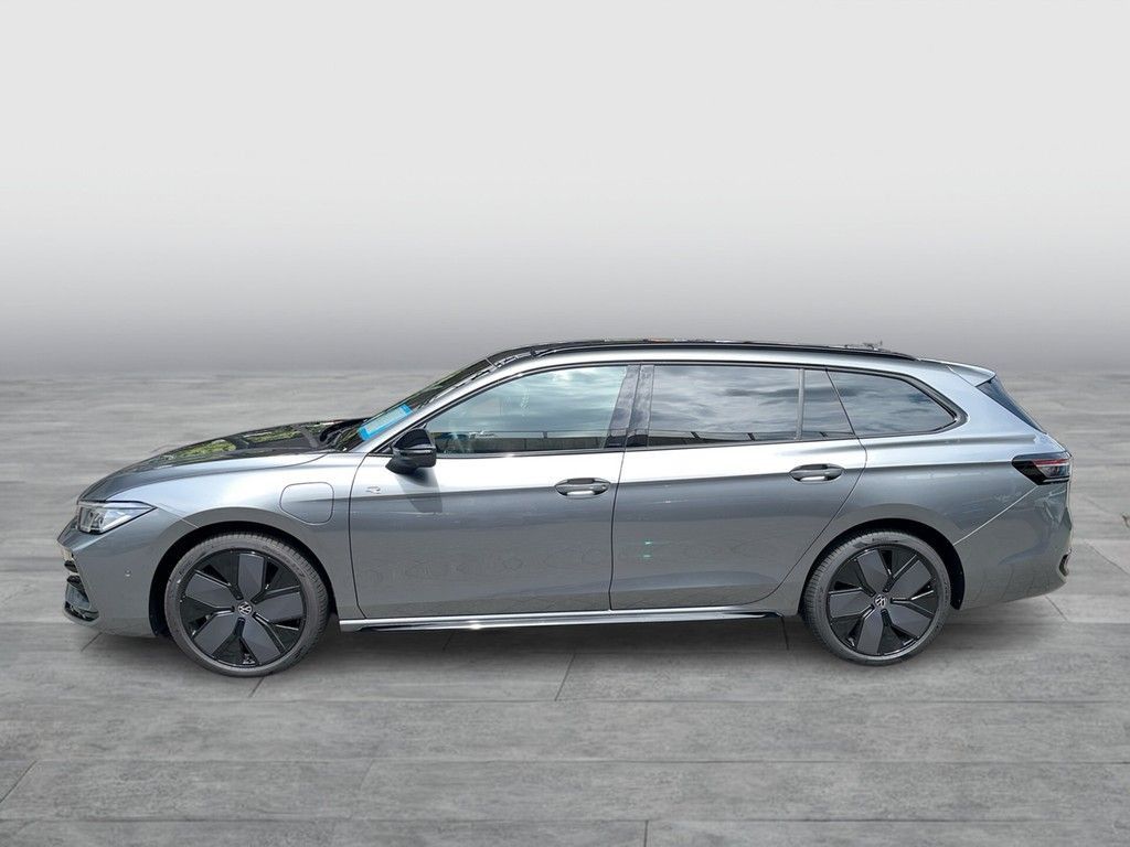 Volkswagen Passat Variant 1.5 TSI eHybrid DSG R-Line IQ.Dri foto 3