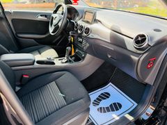 MERCEDES-BENZ B 200*Voll Benz Scheckheft*Top Zustand*AHK