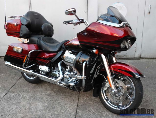 Harley-Davidson CVO Road Glide Ultra| 110 Screamin Eagle| TOP!!