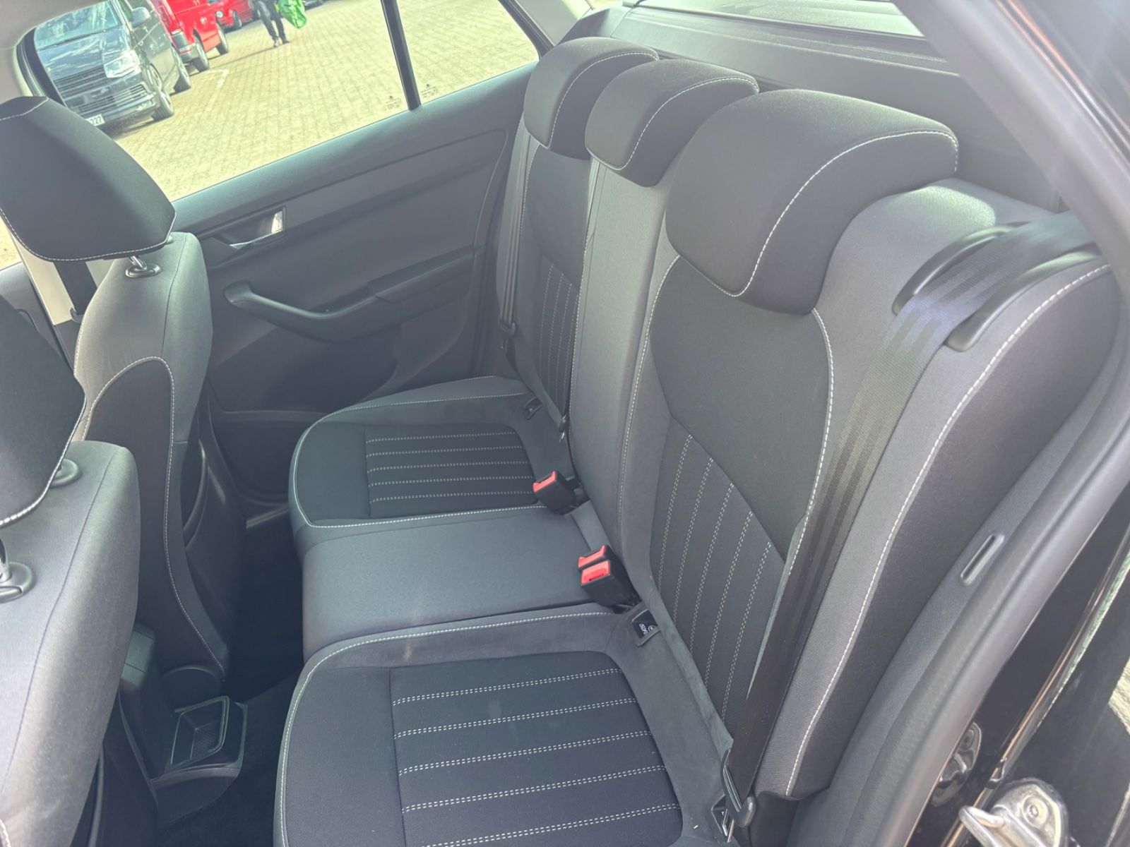 Fahrzeugabbildung SKODA Fabia Combi 1.0TSI Style