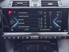 Fahrzeugabbildung DS Automobiles DS 7 Crossback 1.6 E-Tense 300 4x4 Grand Chic