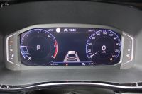 Volkswagen T6.1 Multivan Generation SIX DSG AHK ACC Standhz