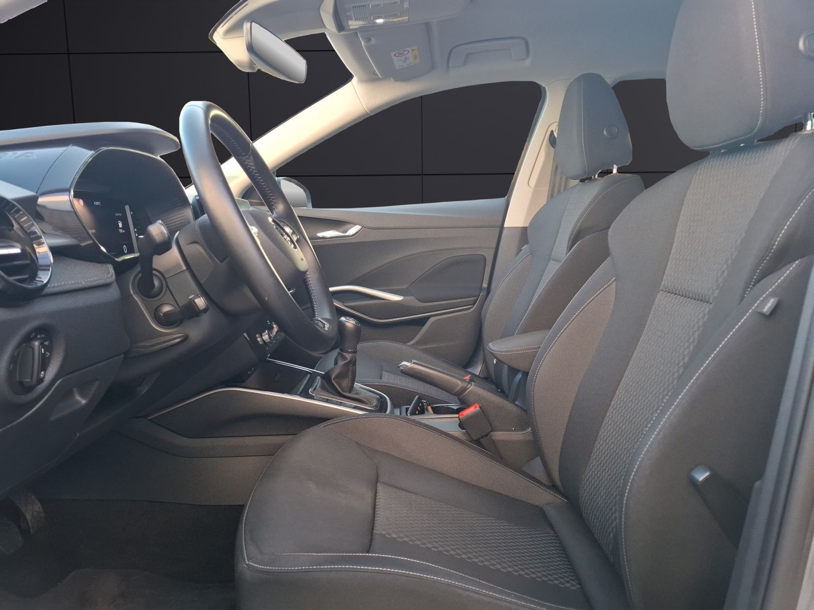 Fahrzeugabbildung SKODA Fabia TSI Style LED Navi AID ACC RFK SH LM