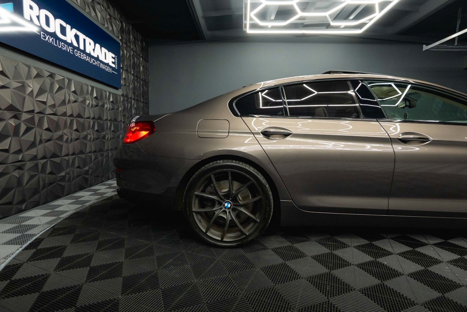 Fahrzeugabbildung BMW 650i Gran Coupé Sport Shadow Line *Pano*ACC*LED*